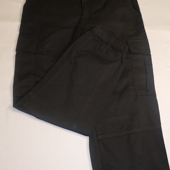 American Eagle Outfitters Pants - American Eagle Women's Black Cargo Pants Size 10